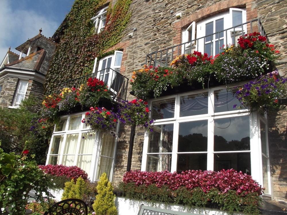 Lee House Bed and breakfast 3*